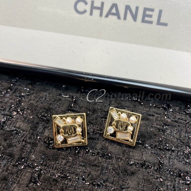 Chanel Earrings 1870